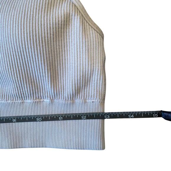 Aerie Ribbed Sports Bra Size XL – Light Gray – Removable Padding 718B - Picture 2 of 5